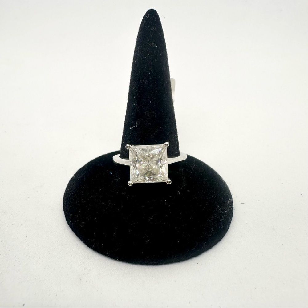4 Carat Princess Cut Moissanite Ring 18k White Gold Finish Wedding Anniversary - Picture 1 of 12